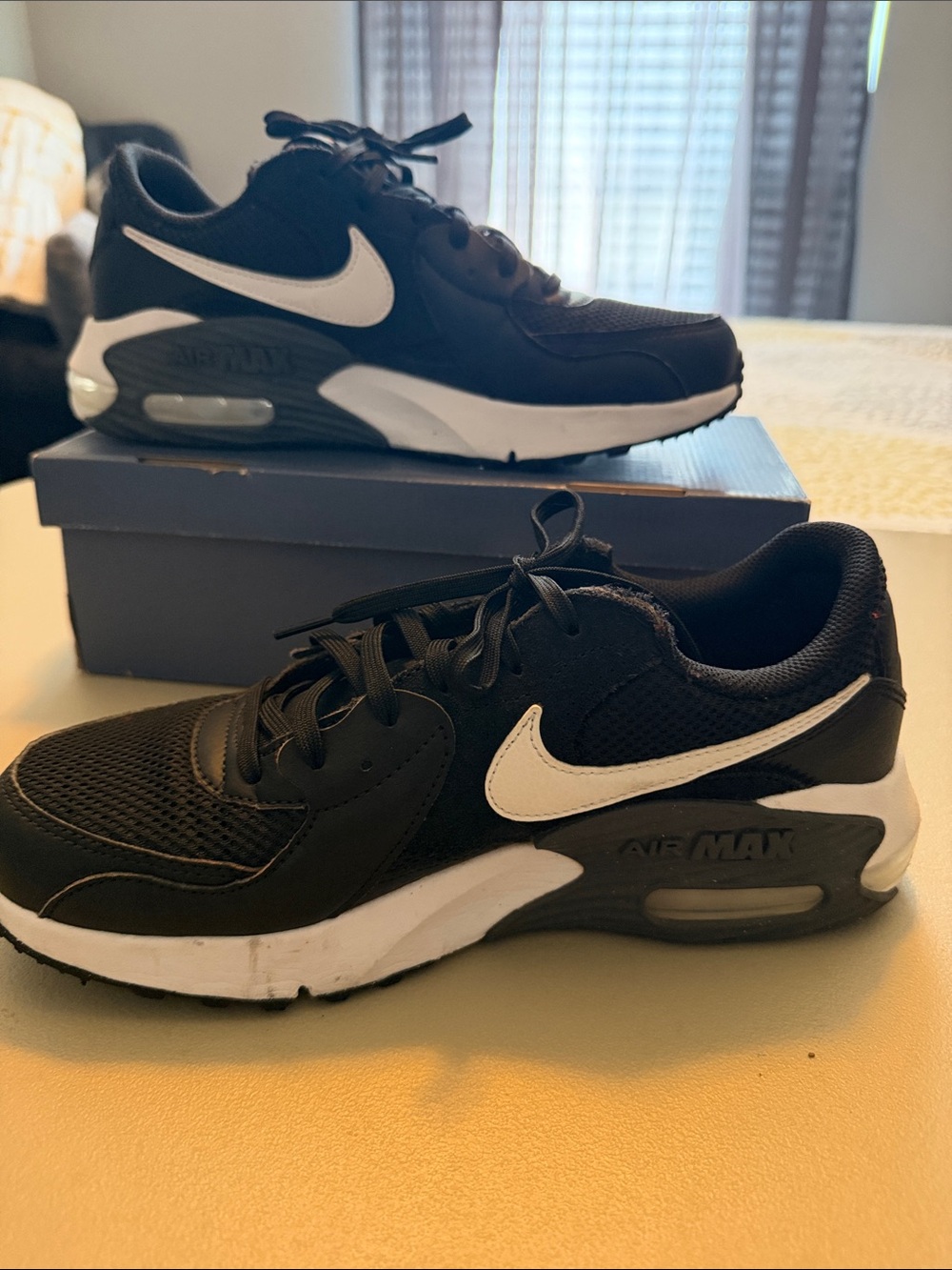 Women’s Nike Black and White Air Max Running Shoes size 9.5